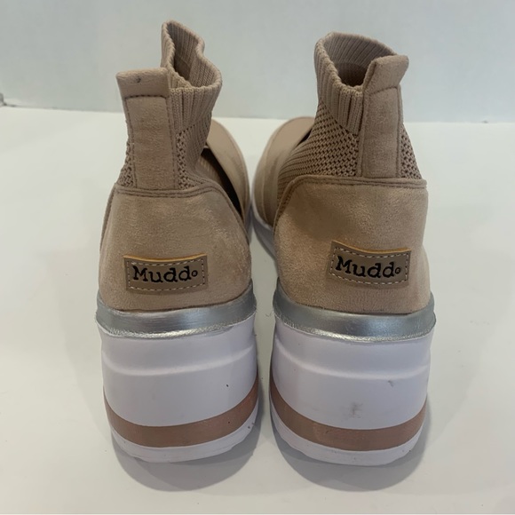 Mudd brand size 11 light pink beige platform cloth top shoes suede accent - Picture 7 of 13